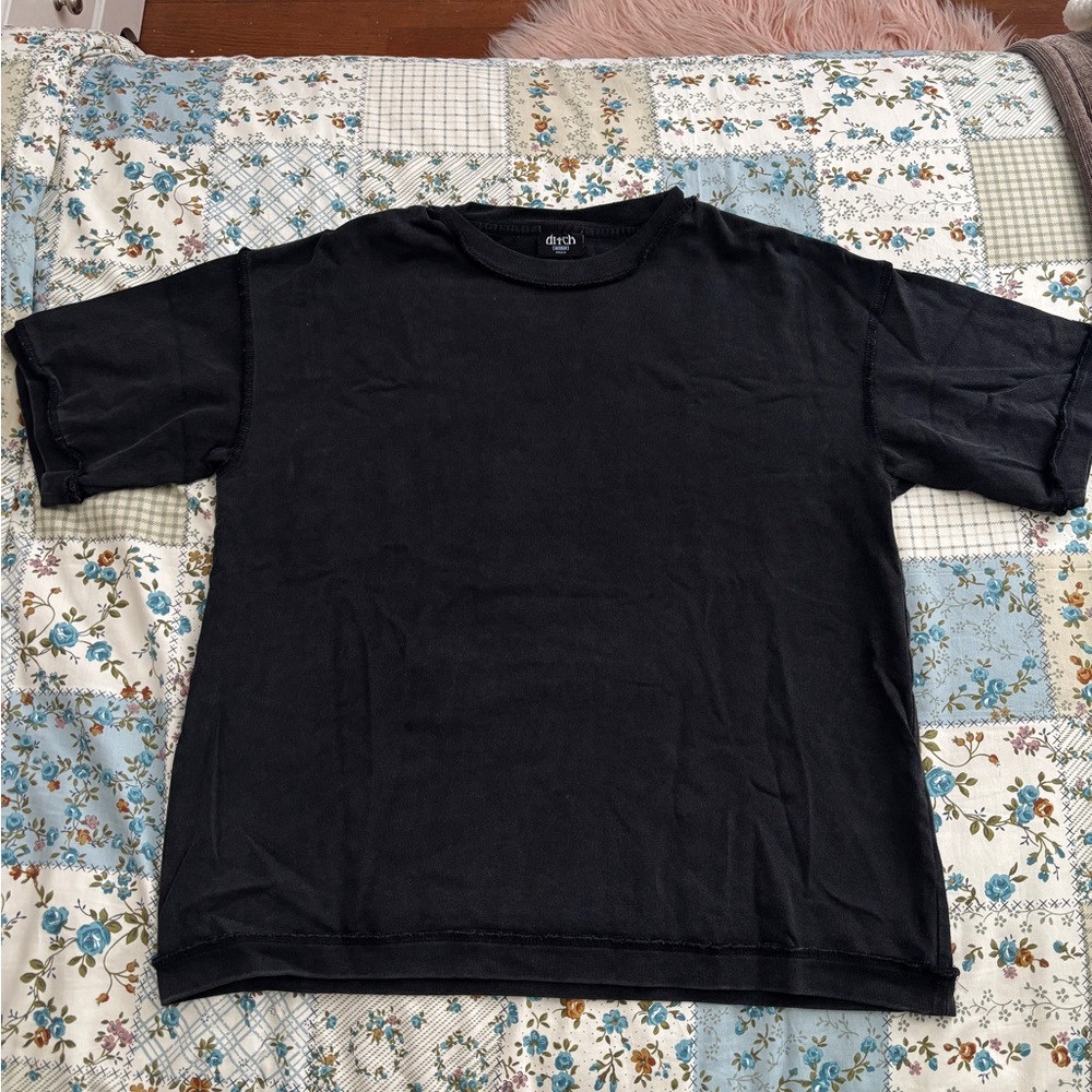 Two Black Short Sleeve Tee Ditch La